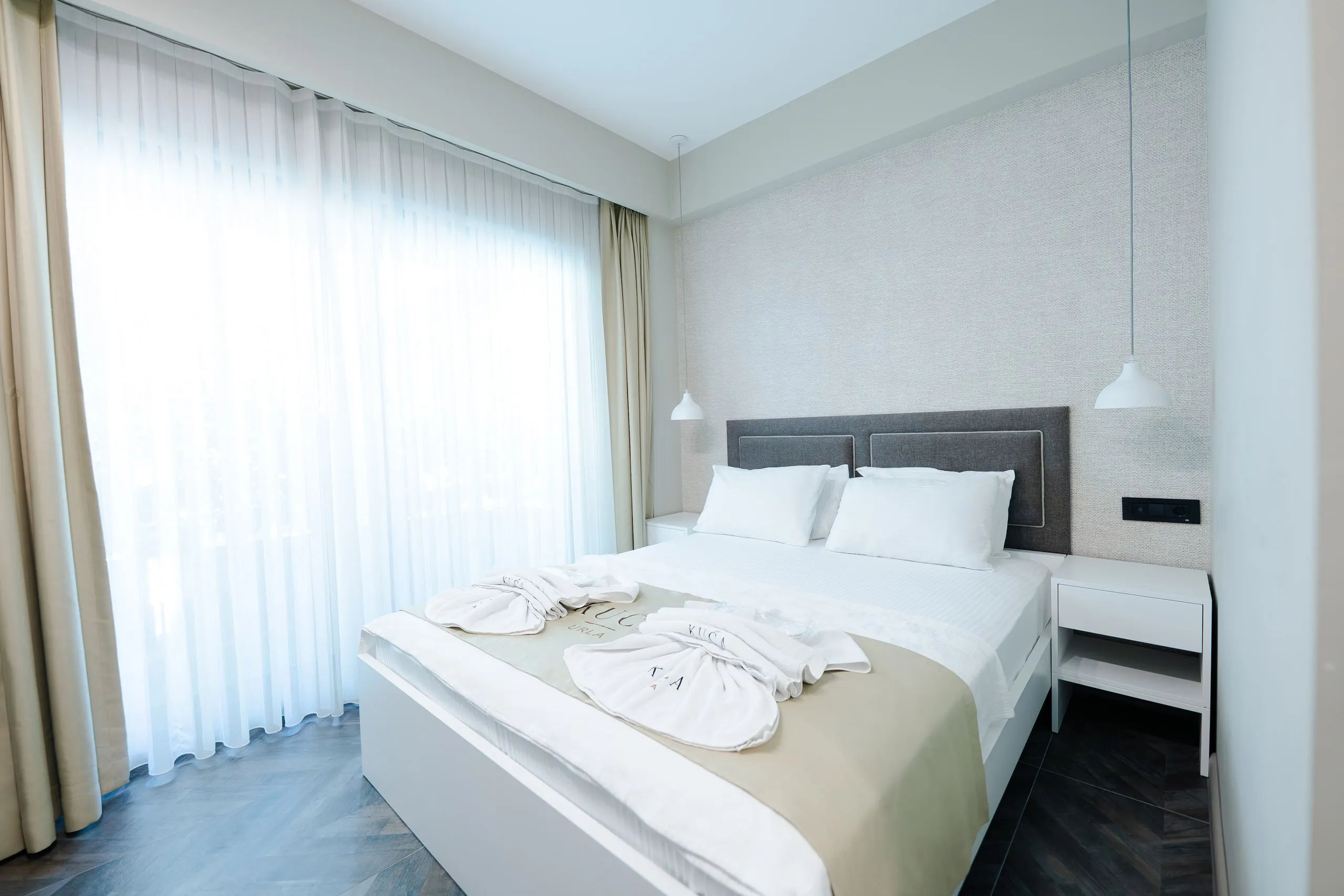 Economy Standard Room — garden view with balcony