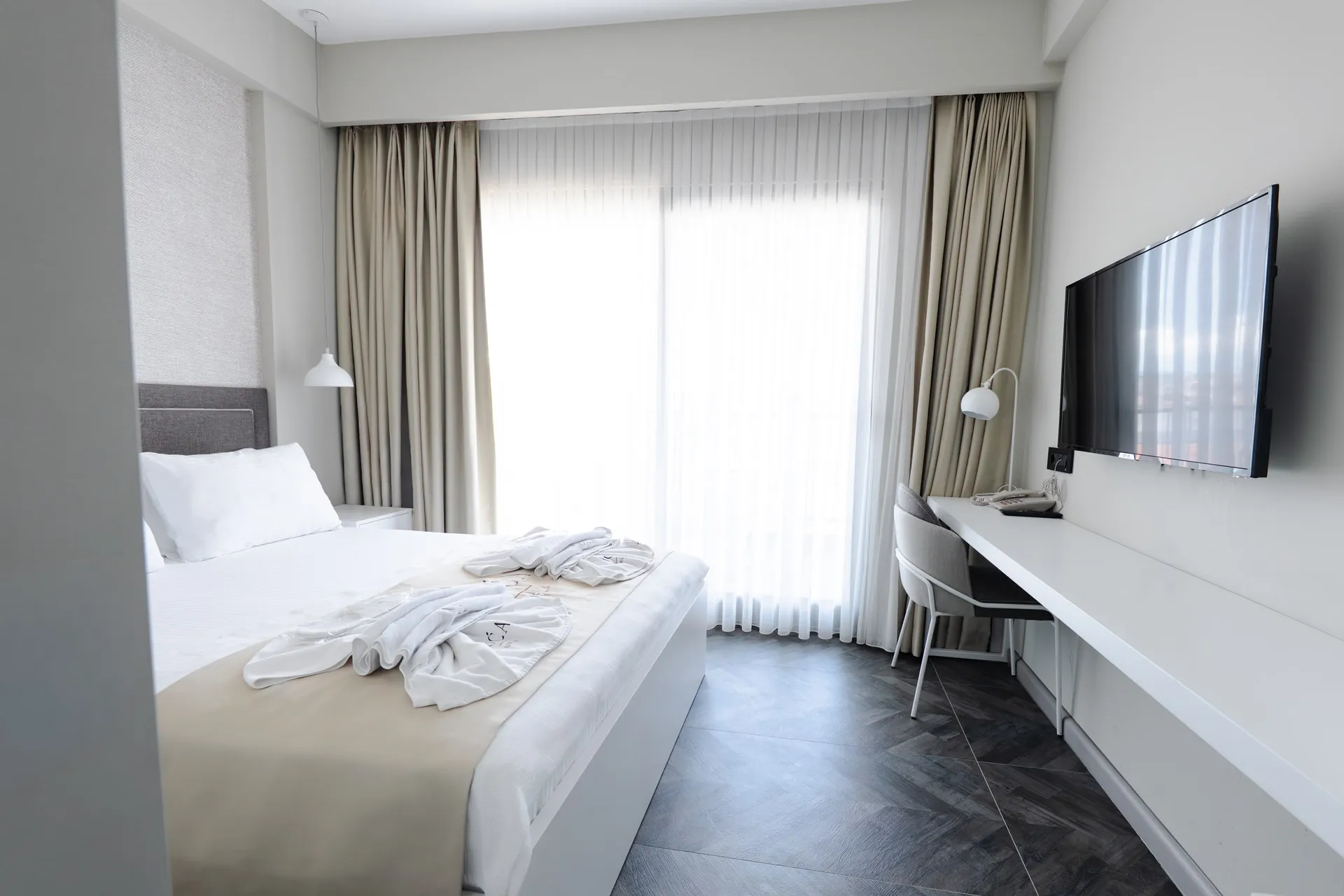 Ekonomik Fransız Balkon — görsel 1