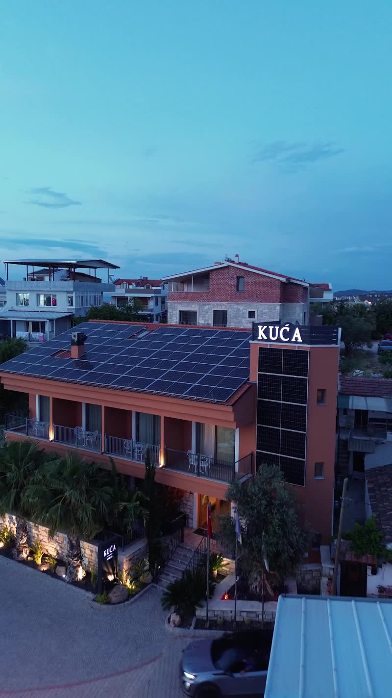 Kuća'dan Bir Bakış